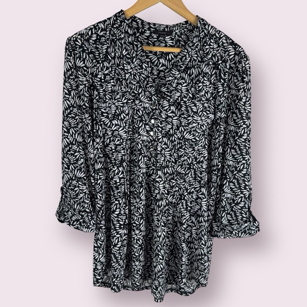 Cocomo Popover Top Flowy Light Stretch Knit 3/4 Sleeves Black White Office L
